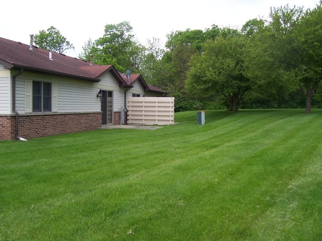 1036 Myra Ct, Morris, IL 60450 photo 4