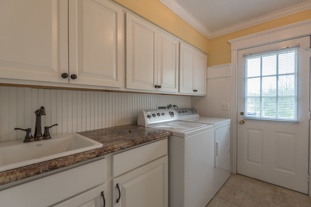 1005 Stanton Dr, Naperville, IL 60540 photo 3