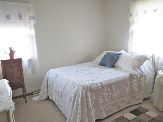 13 E Oak St, Amboy, IL 61310 photo 7
