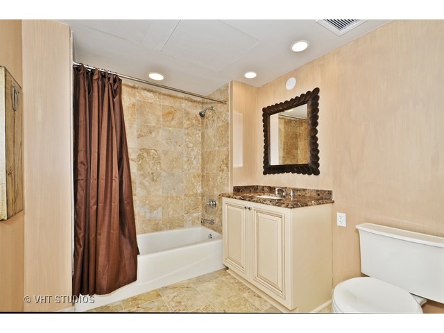 60 E Monroe St #4302, Chicago, IL 60603 photo 16