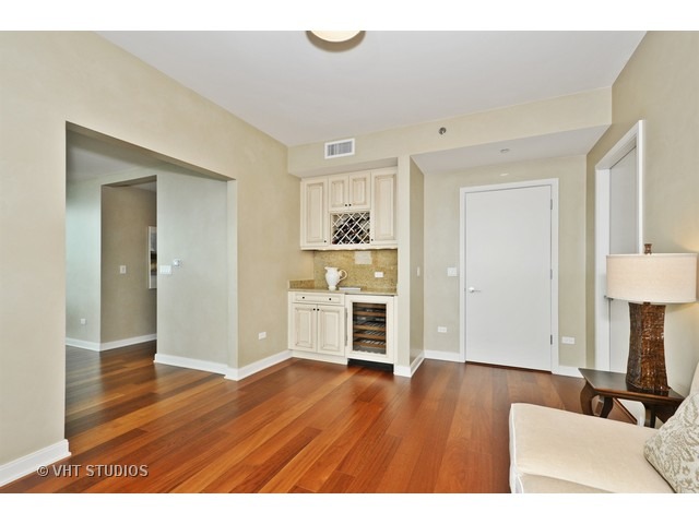 60 E Monroe St #4302, Chicago, IL 60603 photo 18