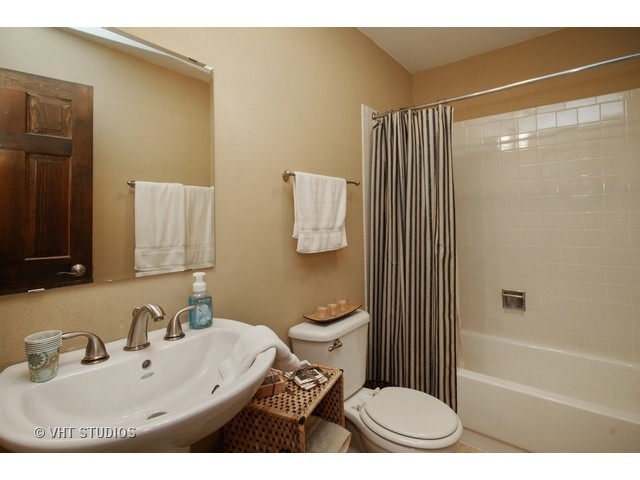 2605 Pebblebrook Ln, Rolling Meadows, IL 60008 photo 20