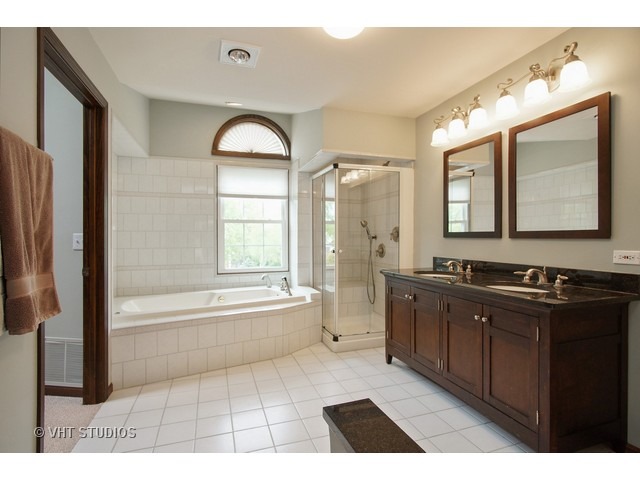 2605 Pebblebrook Ln, Rolling Meadows, IL 60008 photo 15