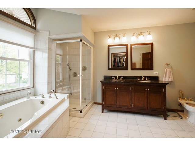 2605 Pebblebrook Ln, Rolling Meadows, IL 60008 photo 16