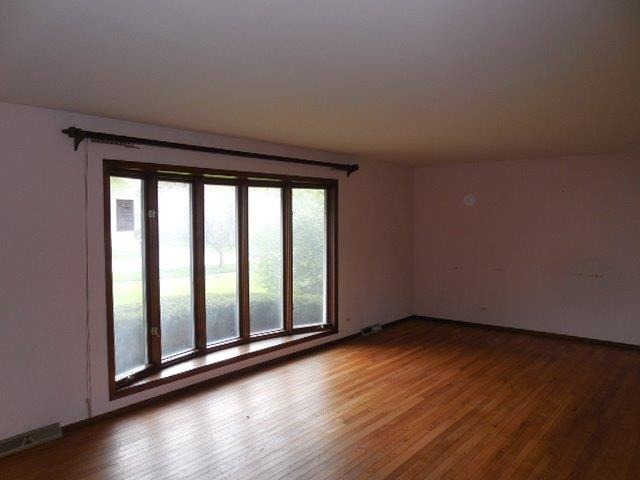 1727 E Aztec Ln, Mount Prospect, IL 60056 photo 3