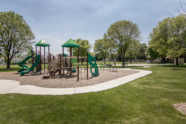 3104 Patton Dr, Des Plaines, IL 60018 photo 24