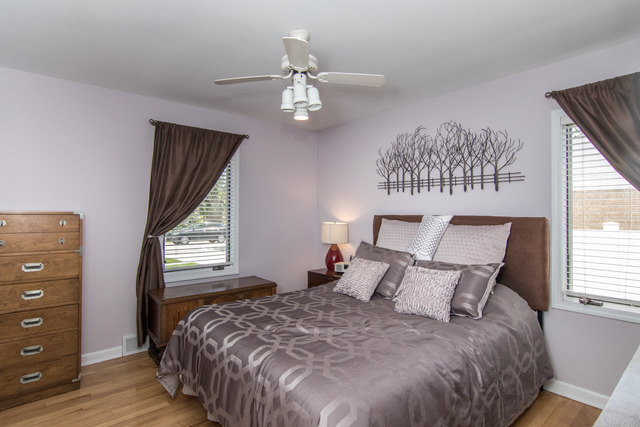 3104 Patton Dr, Des Plaines, IL 60018 photo 12