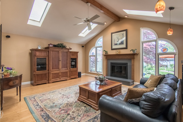 3104 Patton Dr, Des Plaines, IL 60018 photo 9