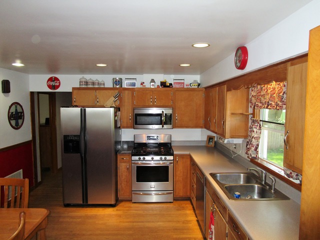 428 Sunset Dr, Marengo, IL 60152 photo 7