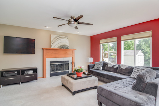 339 Berkeley Dr, Bolingbrook, IL 60440 photo 9