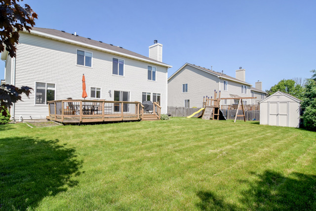 339 Berkeley Dr, Bolingbrook, IL 60440 photo 25