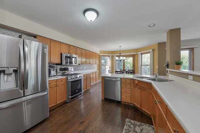 2280 Cedar Point Ct, Elgin, IL 60123 photo 6