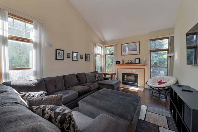 2280 Cedar Point Ct, Elgin, IL 60123 photo 3