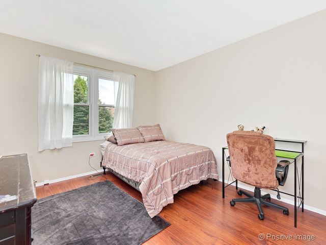 1411 E Hull Dr, Wheaton, IL 60189 photo 12