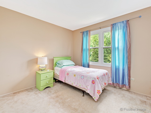 1411 E Hull Dr, Wheaton, IL 60189 photo 11