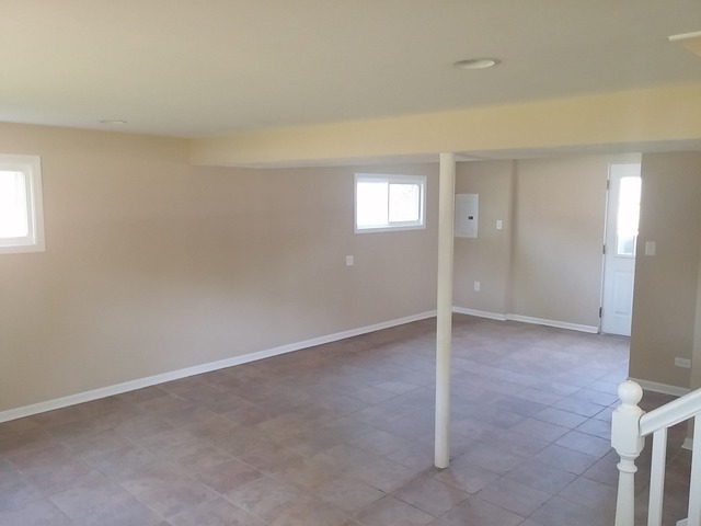 15225 Ridgeway Ave, Midlothian, IL 60445 photo 8