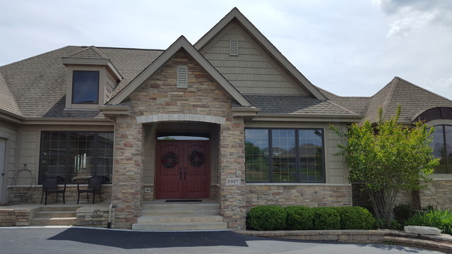 8897 Overlook Dr, Roscoe, IL 61073 photo 3