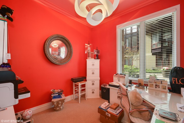 1231 W Cottage Pl, Chicago, IL 60607 photo 4