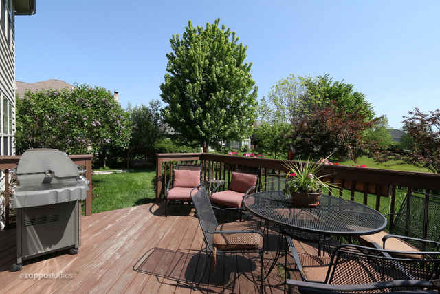 2105 Bent Tree Dr, Geneva, IL 60134 photo 4