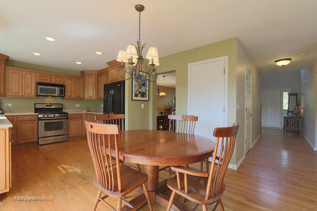 2105 Bent Tree Dr, Geneva, IL 60134 photo 10