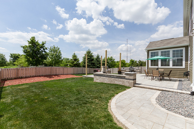 295 Monument Rd, Elgin, IL 60124 photo 23