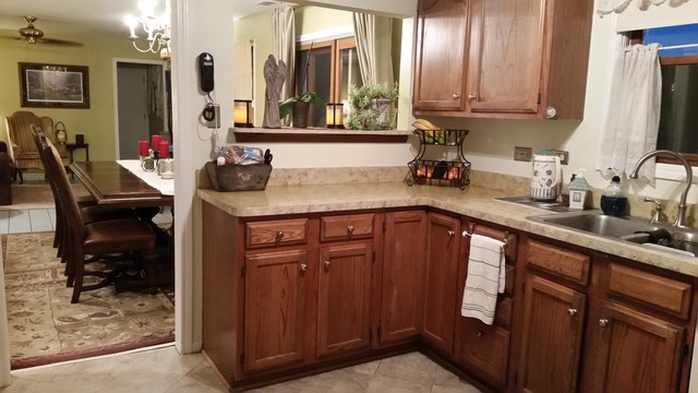 1114 E 7th St, Lockport, IL 60441 photo 5