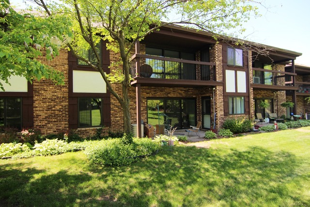3237 184th St #2B, Homewood, IL 60430 photo 1