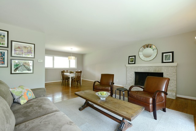 114 Mohawk Dr, Barrington, IL 60010 photo 3