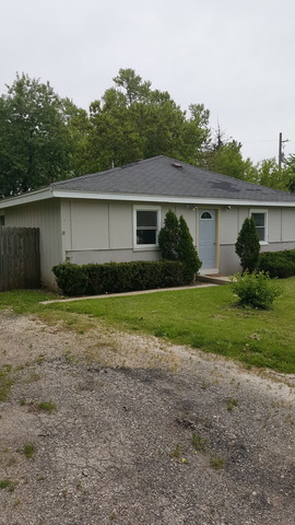 406 Eastview Ave, Mchenry, IL 60051 photo 1