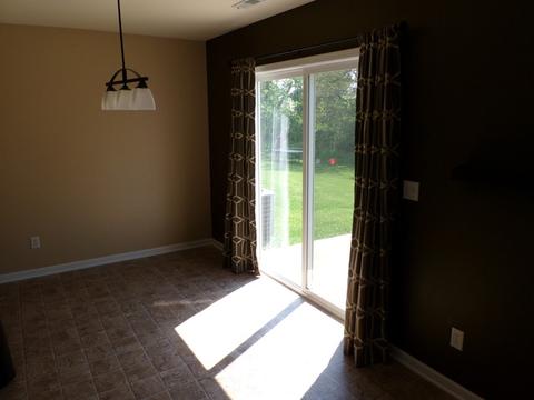 9128 Romeldale Ln, Roscoe, IL 61073 photo 6
