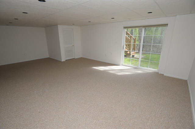 879 Harper Ct, Cary, IL 60013 photo 9