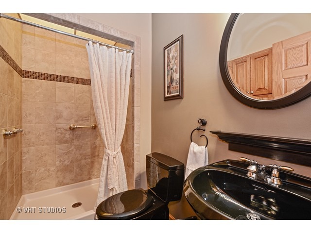 284 Maple St, Beecher, IL 60401 photo 17