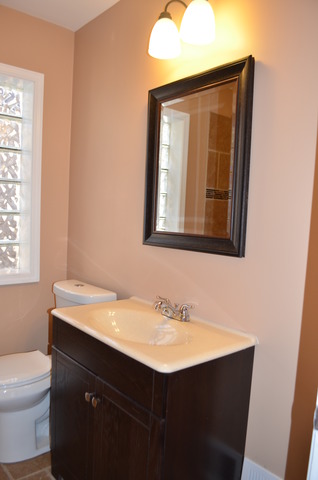 8840 S Cornell Ave, Chicago, IL 60617 photo 8
