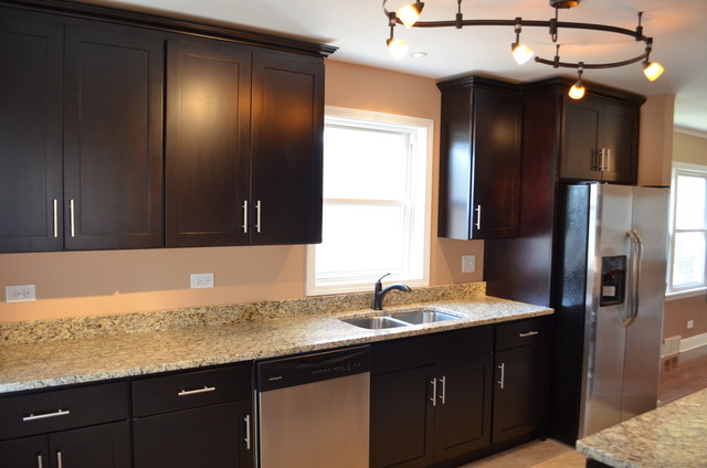 8840 S Cornell Ave, Chicago, IL 60617 photo 5