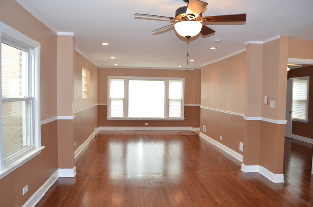 8840 S Cornell Ave, Chicago, IL 60617 photo 3