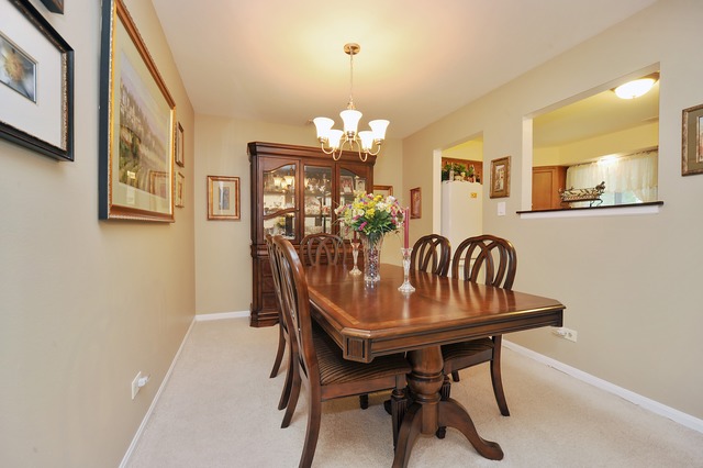 1066 Creekside Ct #1A, Wheeling, IL 60090 photo 3