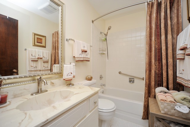 1066 Creekside Ct #1A, Wheeling, IL 60090 photo 7