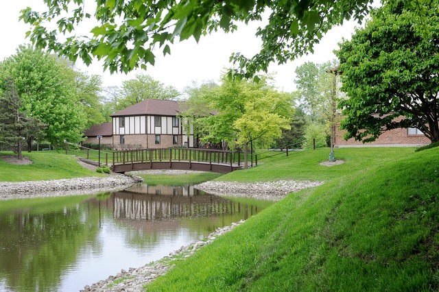 1066 Creekside Ct #1A, Wheeling, IL 60090 photo 9