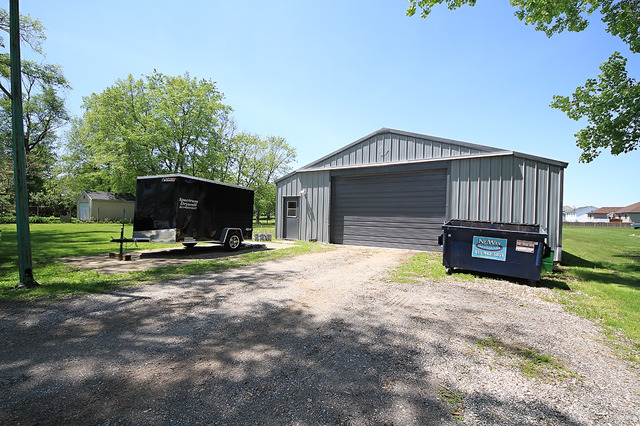 430 S Berta Rd, Diamond, IL 60416 photo 3