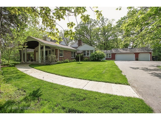23030 Mach Dr, Steger, IL 60475 photo 1