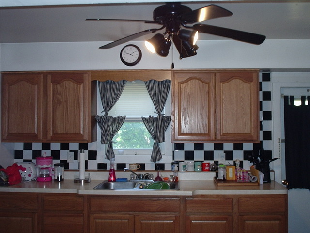413 Carroll Ave, Dixon, IL 61021 photo 8