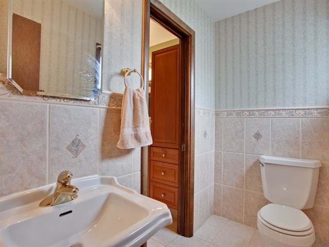 113 Lloyd St, Cary, IL 60013 photo 17