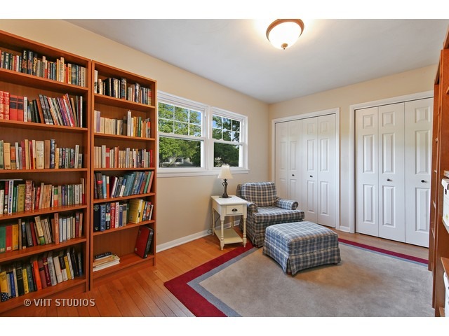 1234 Gamon Rd, Wheaton, IL 60189 photo 13