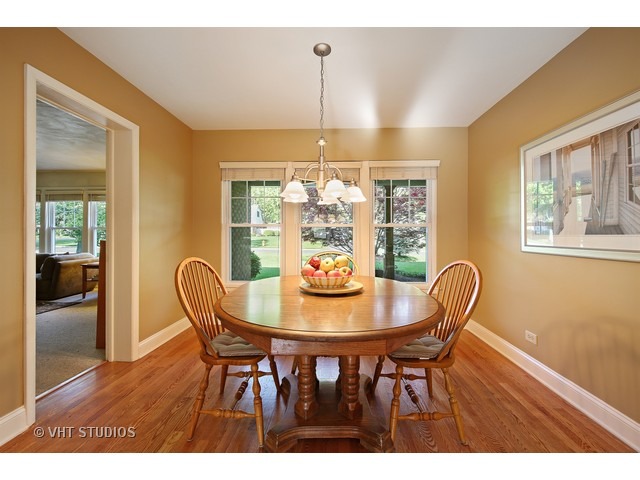 1234 Gamon Rd, Wheaton, IL 60189 photo 7