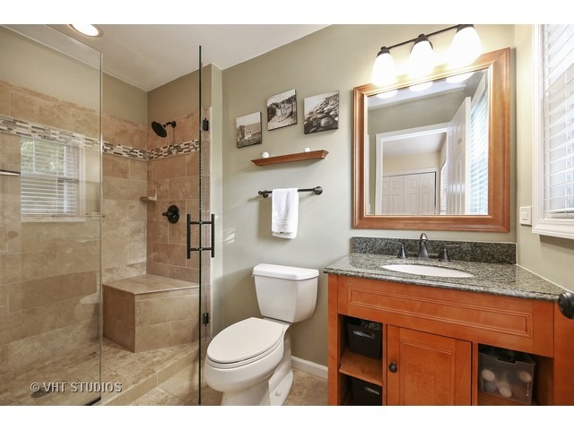 1234 Gamon Rd, Wheaton, IL 60189 photo 12