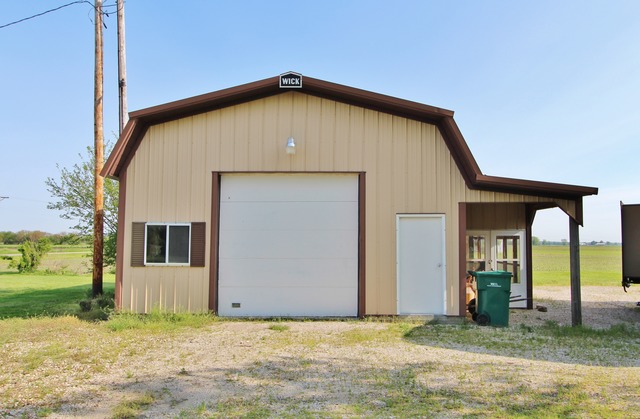 2610 S Hadden Rd, Mazon, IL 60444 photo 6