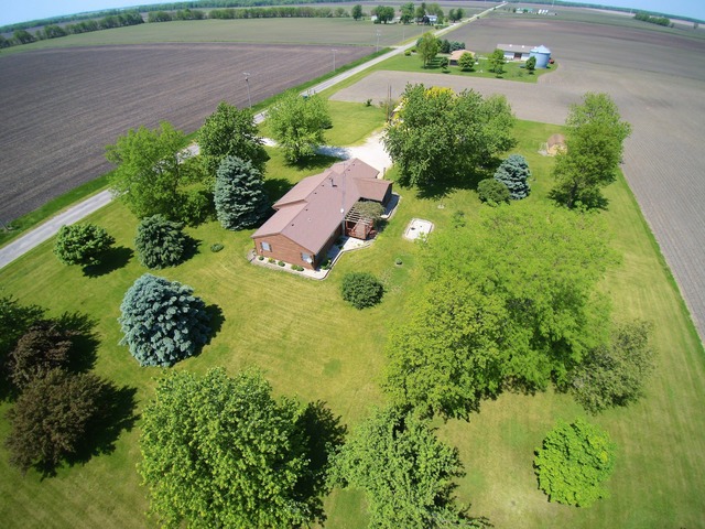 2610 S Hadden Rd, Mazon, IL 60444 photo 3