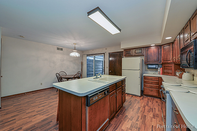 357 Monroe St, Oswego, IL 60543 photo 8