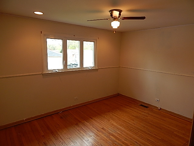 17324 Burnham Ave, Lansing, IL 60438 photo 7