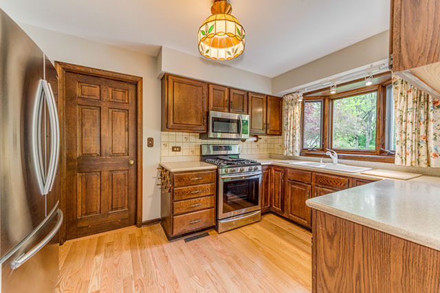 1113 E Gartner Rd, Naperville, IL 60540 photo 8
